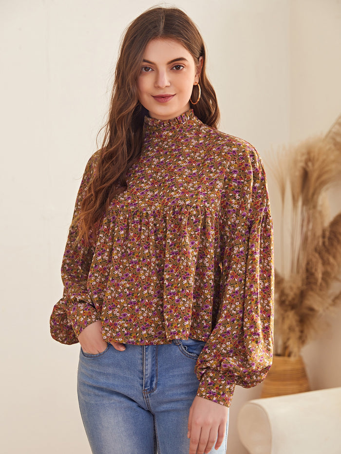 Frill Trim Neck Ditsy Floral Top