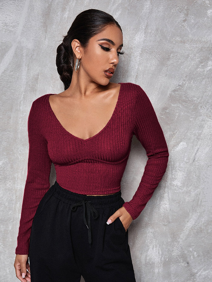 V Neck Solid Fitted Crop Tee Burgundy