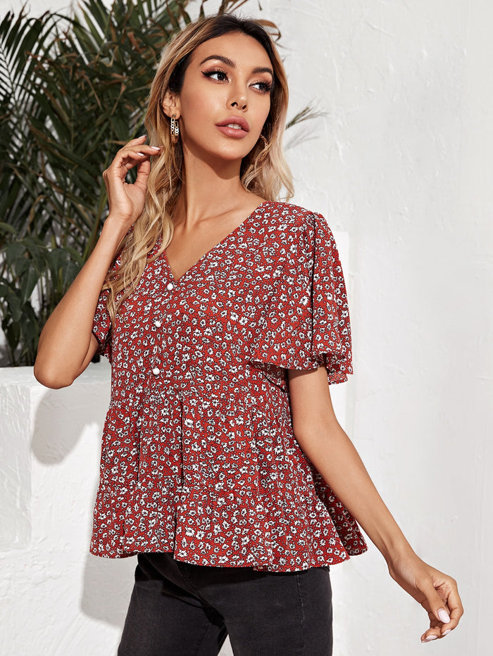 Ditsy Floral Flutter Sleeve Peplum Top