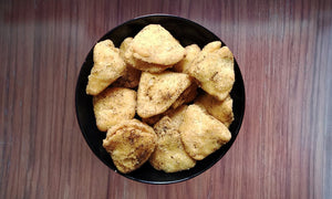 Maida Puri ( Black Pepper )