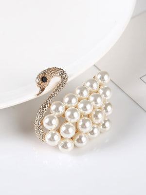 Fancy Brooches - Faux Pearl Decorated Swan Brooch